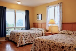 Basic-Doppelzimmer, 2 Doppelbetten