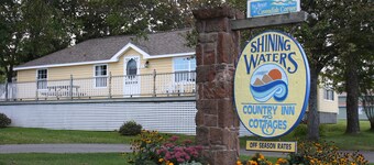 Shining Waters Cottages