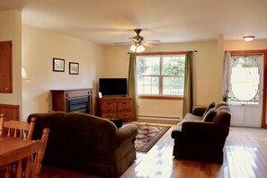 Luxury-Ferienhaus, 3 Schlafzimmer, Whirlpool | Wohnbereich