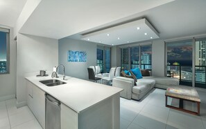 Suite, 3 Schlafzimmer | Eigene Küche