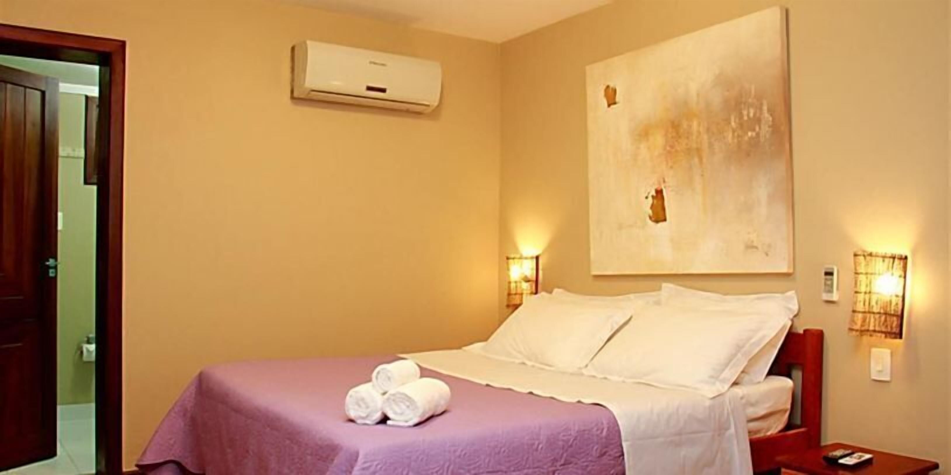 Minibar, cortinas blackout, wifi gratis y ropa de cama 