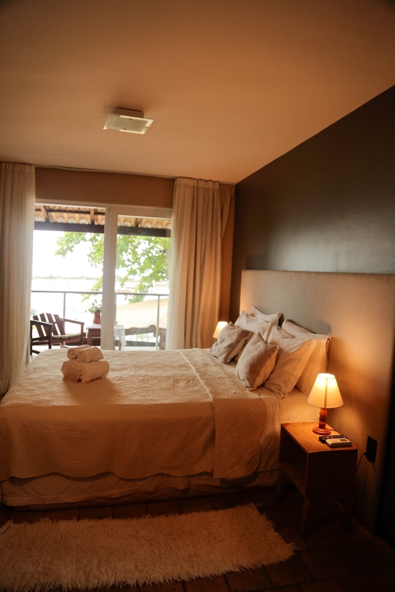 Minibar, blackout curtains, free WiFi, bed sheets