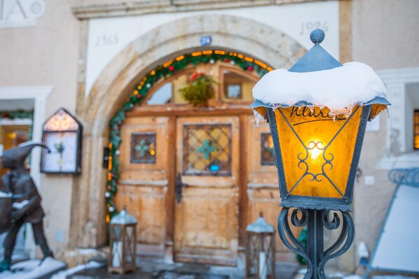 Property entrance - Hotel Klarer (Zuoz)