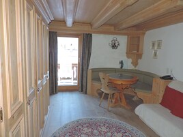 Quarto casal grand | Opções para refeição no quarto