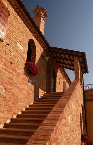 Property entrance - Agriturismo Sol Alto (Monsampolo del Tronto)