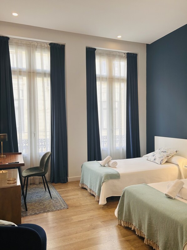 Twin kamer | 1 slaapkamer, luxe beddengoed, verduisterende gordijnen