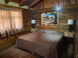 Cabana, 2 quartos, lareira | 1 quarto, camas extras/dobráveis, roupa de cama