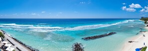 Beach nearby, white sand, snorkelling