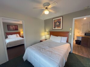 2 bedroom suite #122 | Desk, cribs/infant beds, rollaway beds, bed sheets