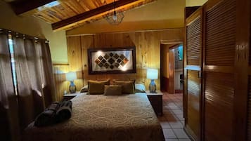 Chalet rustique, 3 chambres, foyer | 1 chambre