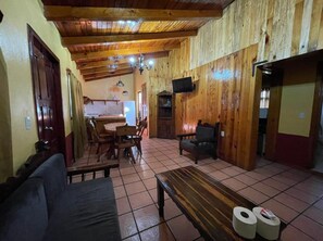 Cabin, 3 Bedrooms, Fireplace | Dining room