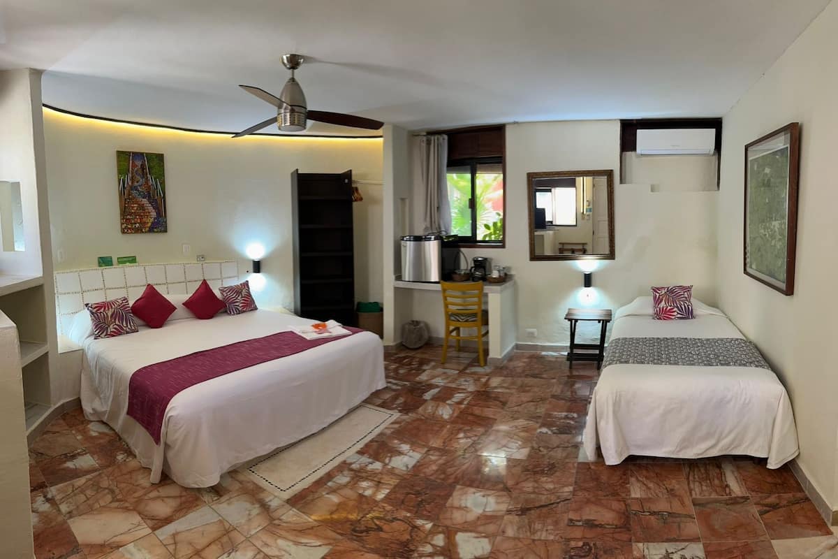 Standard Double Room, 1 King Bed | 1 bedroom, minibar, blackout drapes, soundproofing