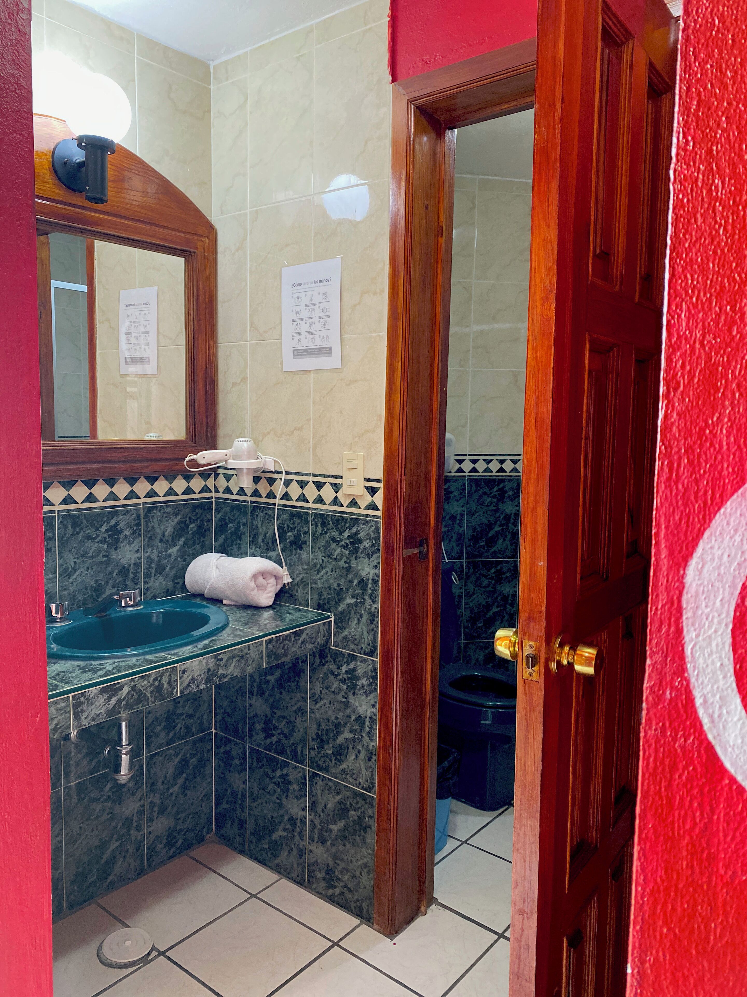 quadruple room | bathroom | shower, free toiletries, hair dryer, towels