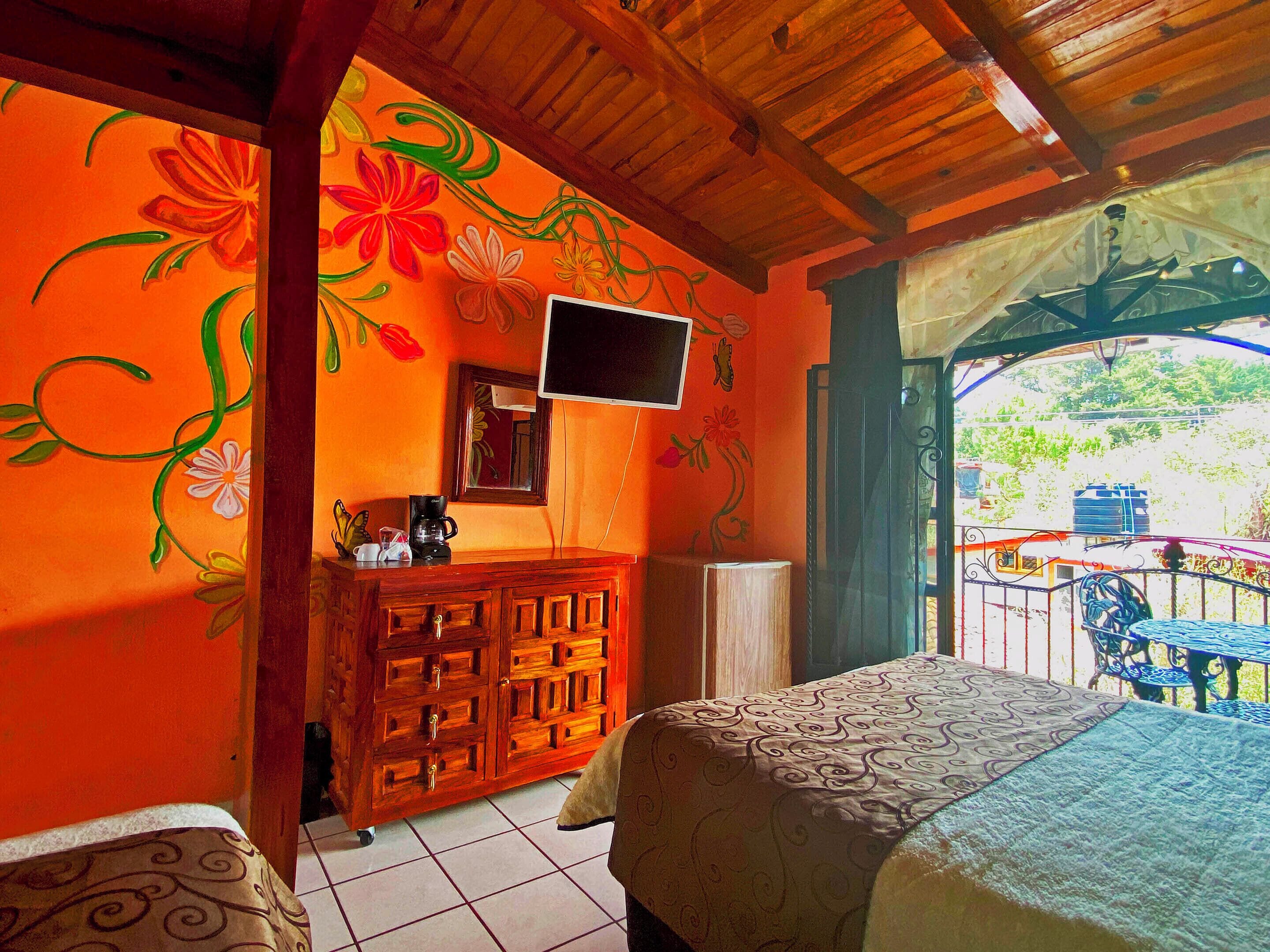 superior triple room | free wifi, bed sheets