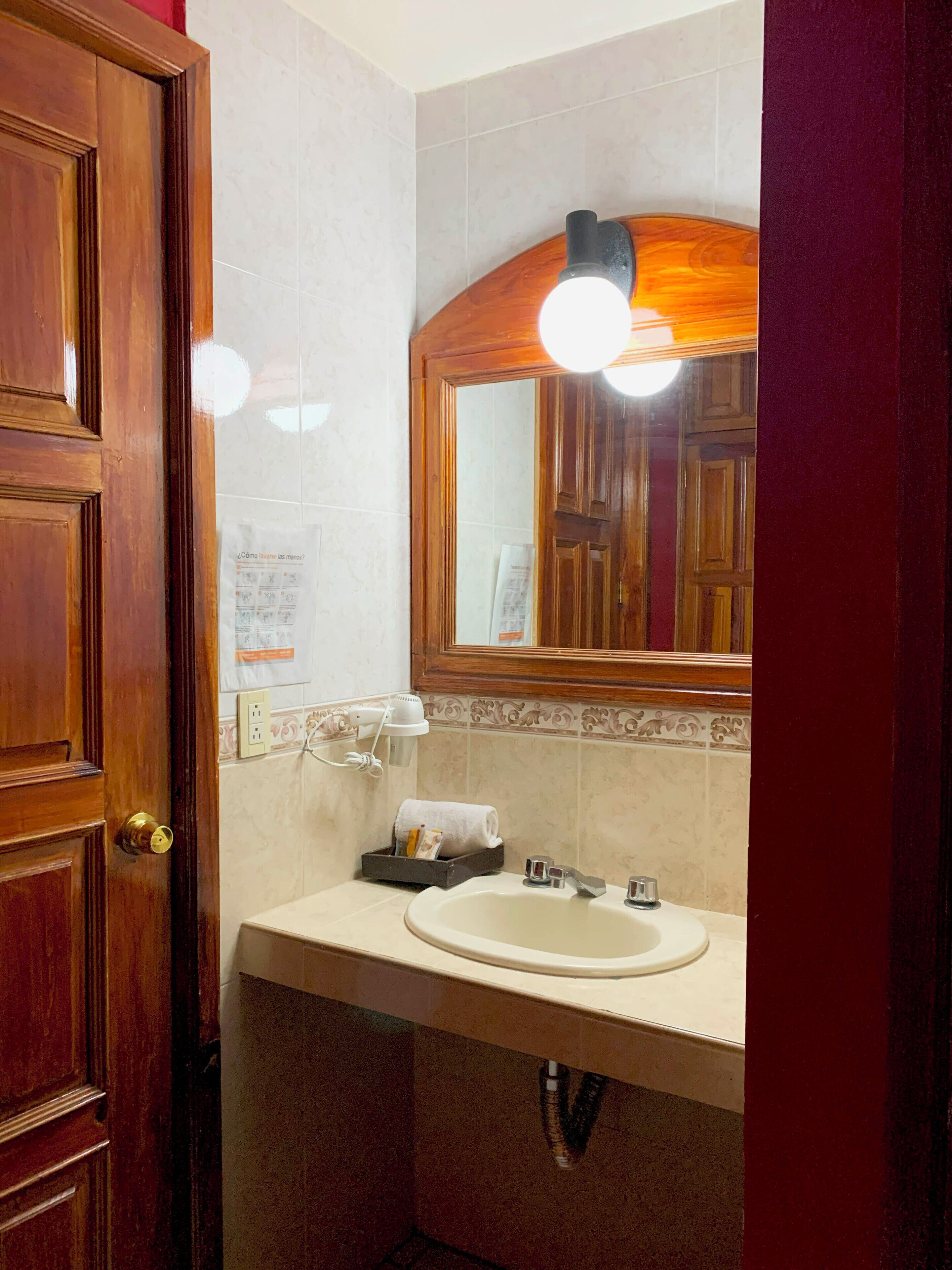 double room | bathroom | shower, free toiletries, hair dryer, towels