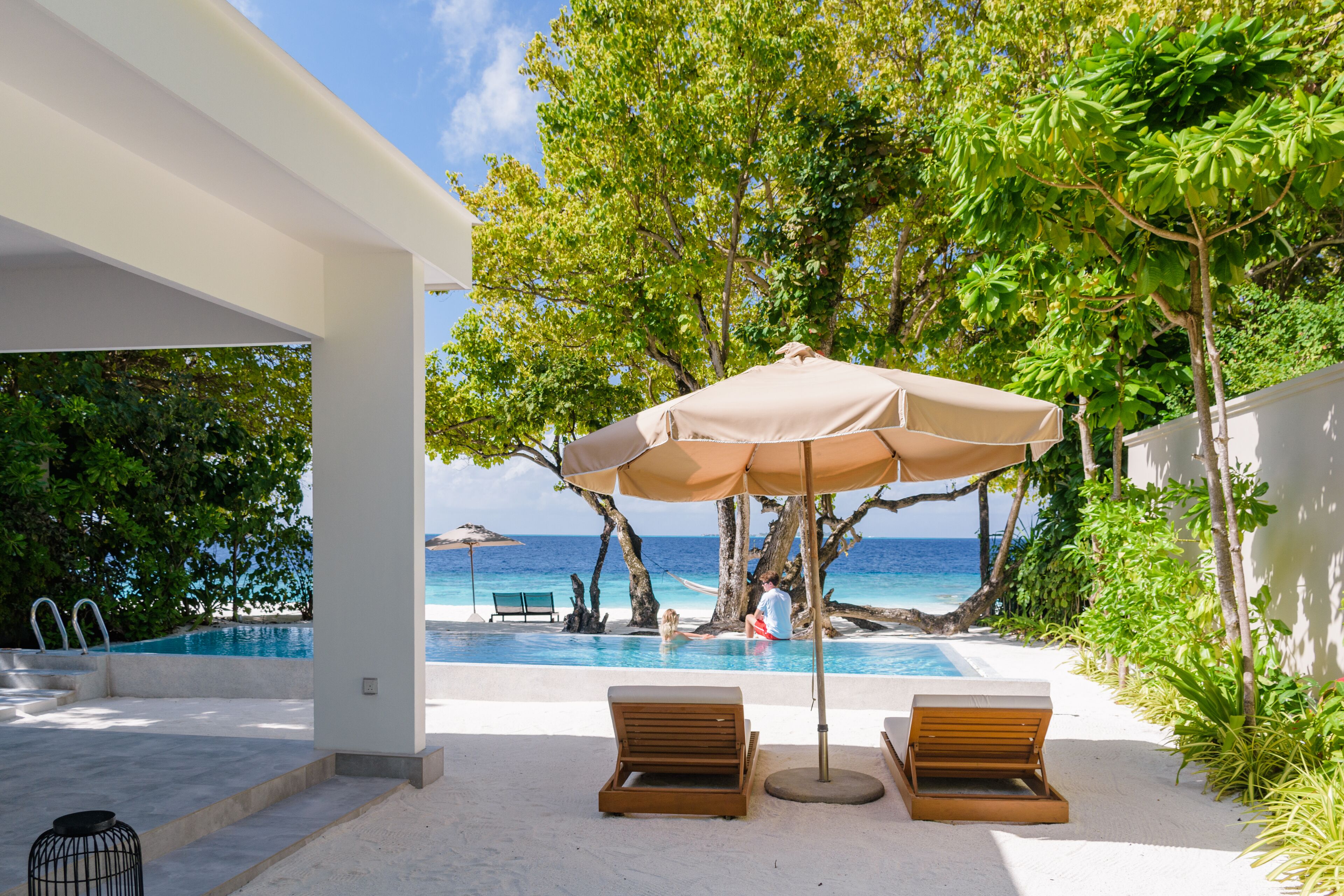 premium bedding, down duvets, minibar, in-room safe