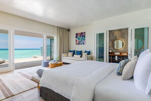 Water Pool Villa | Premium bedding, down comforters, minibar, in-room safe - Amilla Maldives (Finolhas Island)