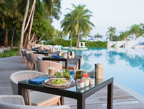 8 restaurants; breakfast, lunch, and dinner served - Amilla Maldives (Finolhas Island)