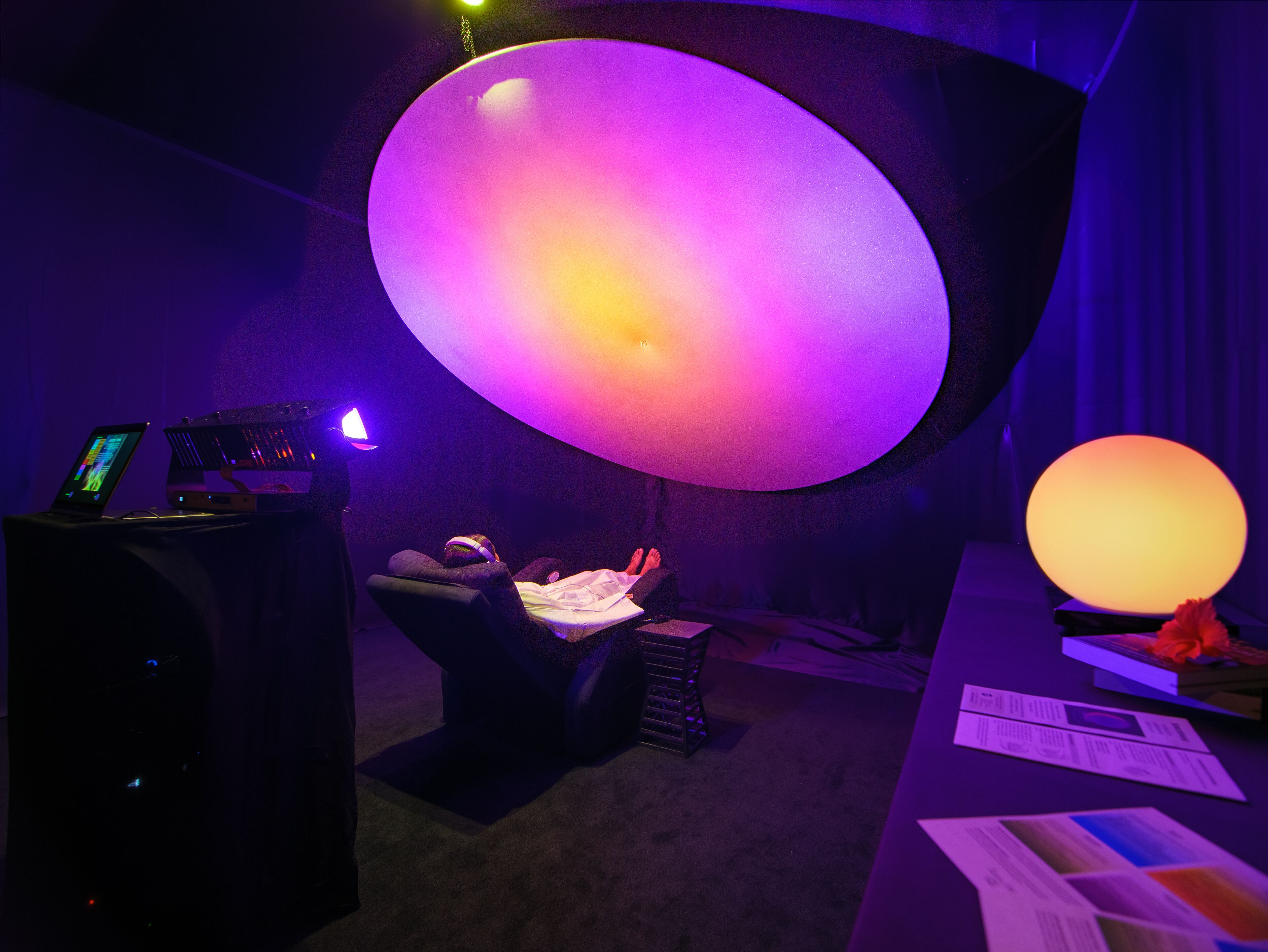 couples treatment room(s), sauna, hot tub, steam room, body treatments