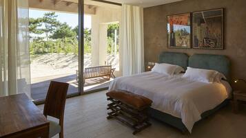 Zimmer (Forest View) | Hochwertige Bettwaren, Zimmersafe, individuell dekoriert