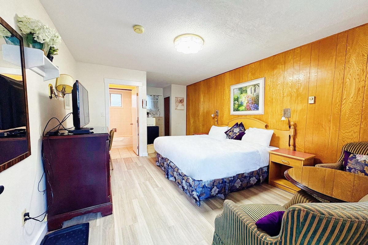 Standaard kamer, 1 kingsize bed | Lakens van Egyptisch katoen, luxe beddengoed, individueel gemeubileerd