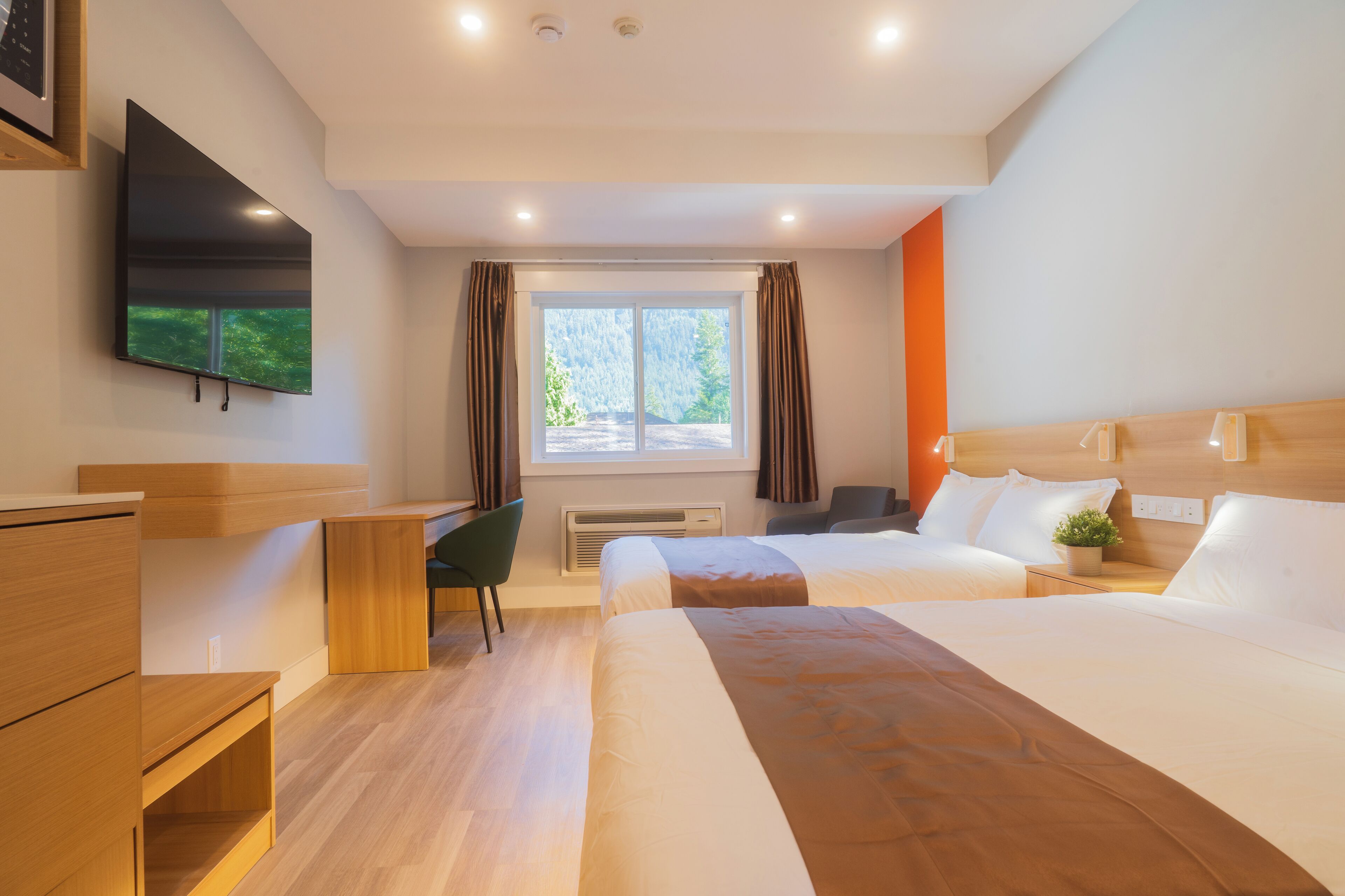 Deluxe Quadruple Room