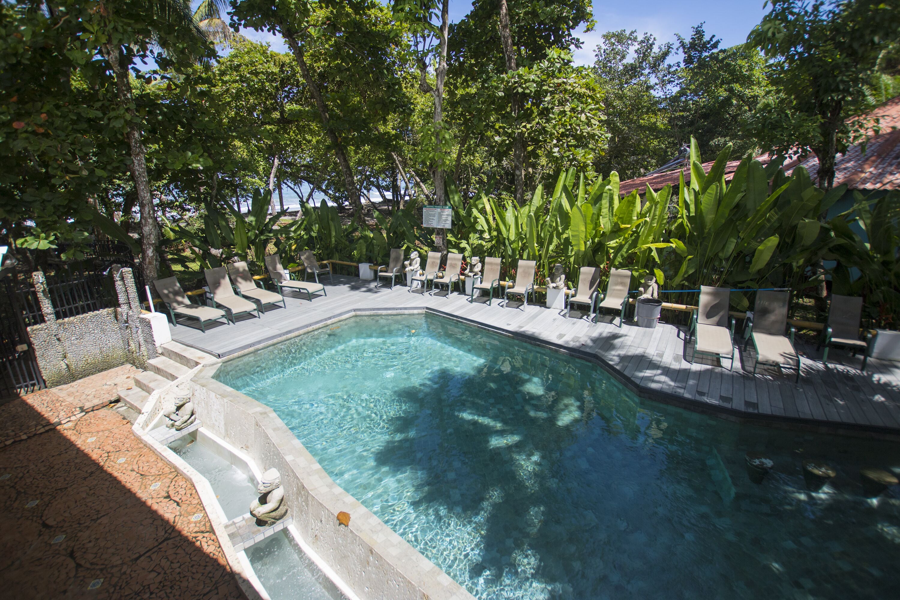 Photo - Oceanfront Hotel Verde Mar direct access to the beach