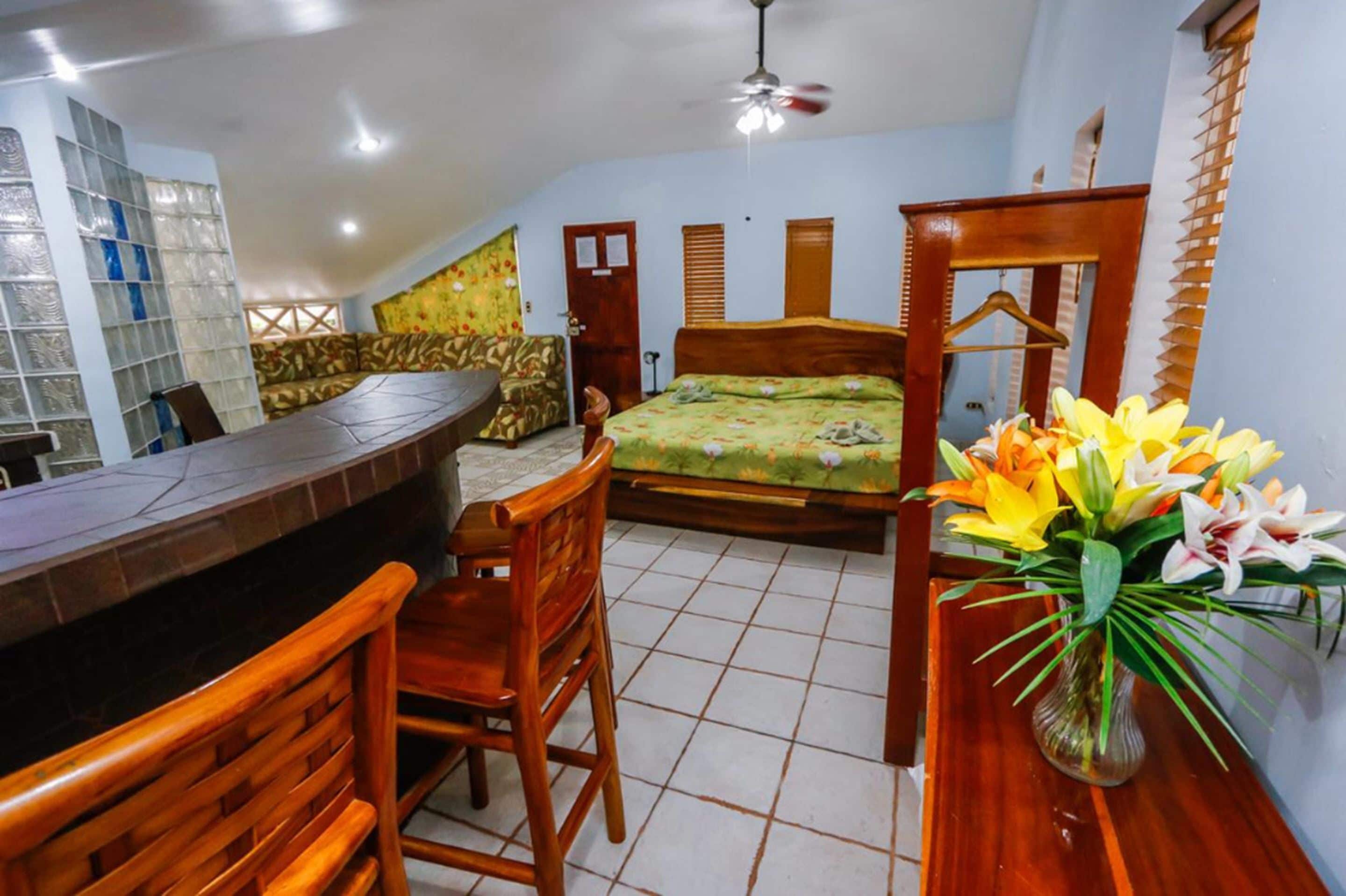 Photo - Oceanfront Hotel Verde Mar direct access to the beach