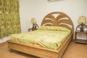 Suite Studio | Coffres-forts dans les chambres, Wi-Fi gratuit, draps fournis