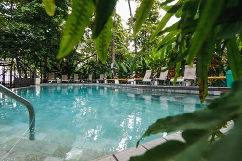 Hotel Verde Mar Direct Beach Access