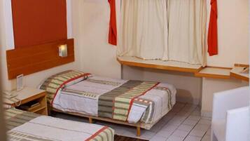 Laptop workspace, blackout drapes, free WiFi, bed sheets