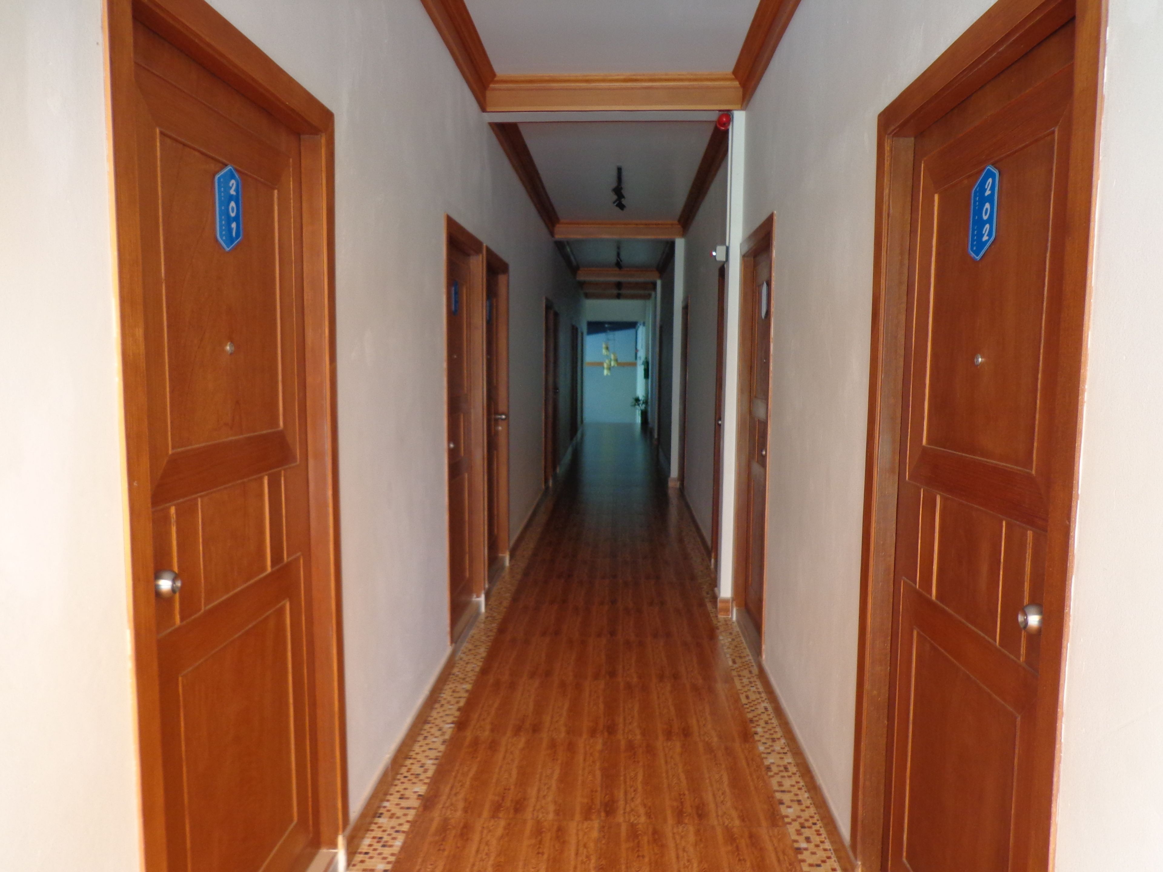 standard room | premium bedding, pillow-top beds, minibar, individually decorated