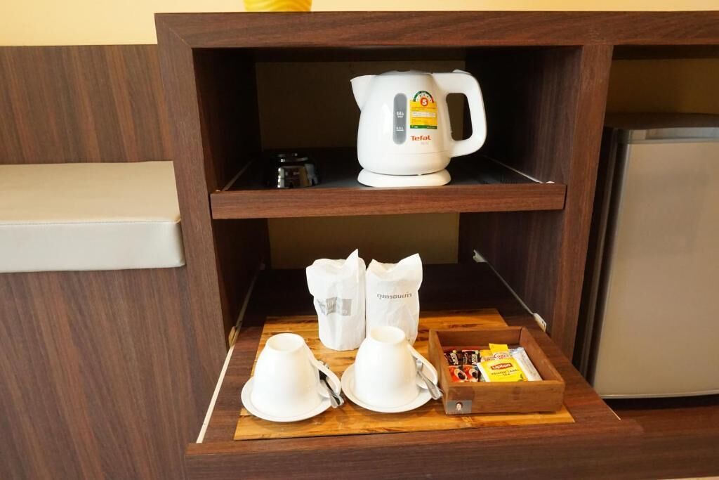 ตู้เย็น, เครื่องชงกาแฟ/ชา