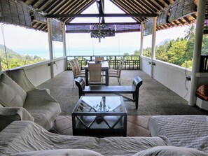 Ático Deluxe | Caja fuerte, cunas (de pago), wifi gratis