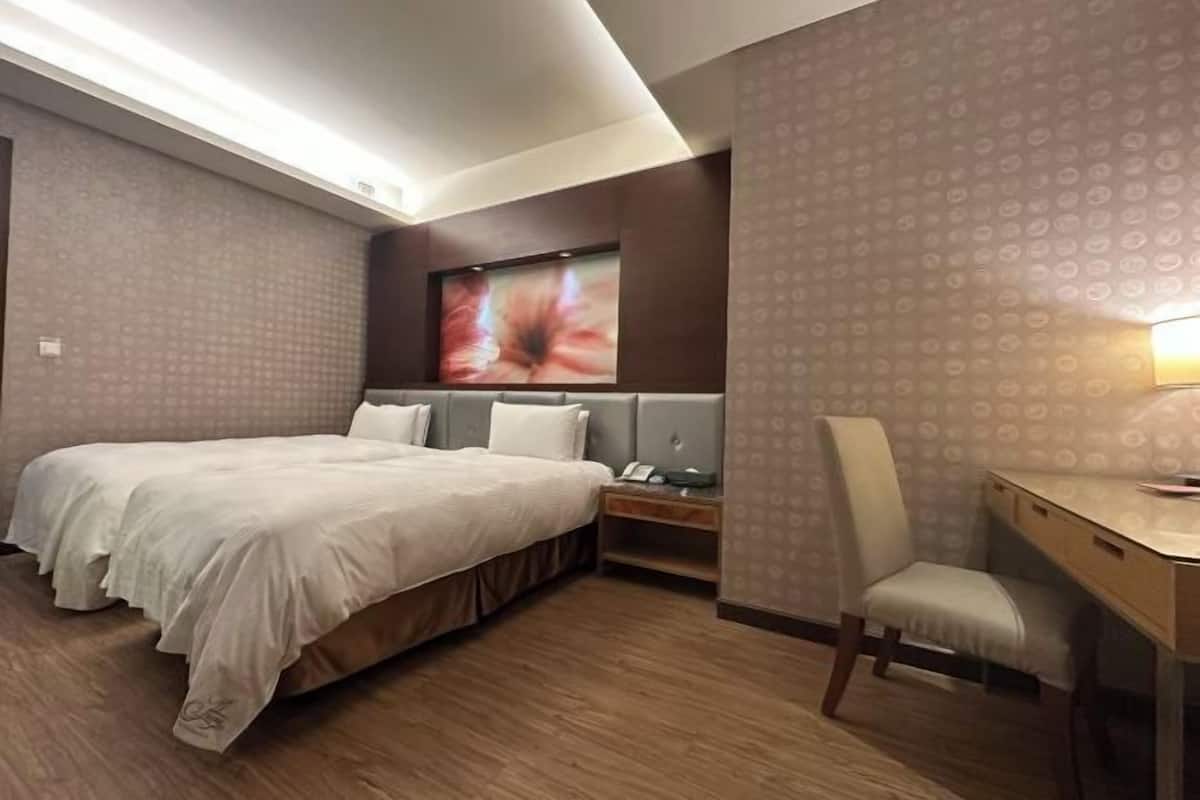 1 soveværelse, premium-sengetøj, dundyner, senge med topmadrasser