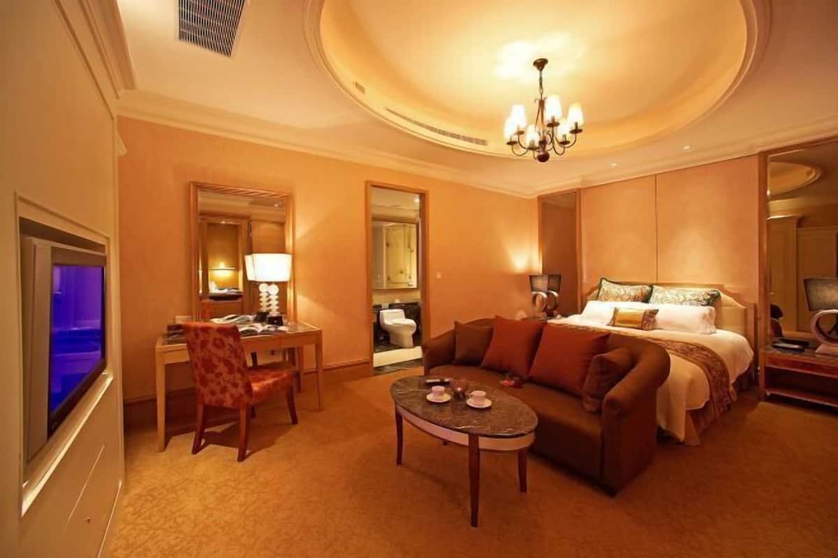 1 soveværelse, premium-sengetøj, dundyner, senge med topmadrasser