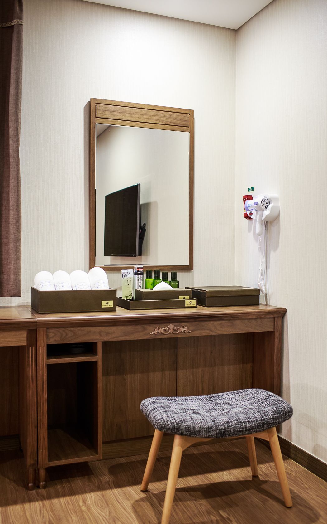 superior twin room | premium bedding, down duvets, soundproofing, free wifi