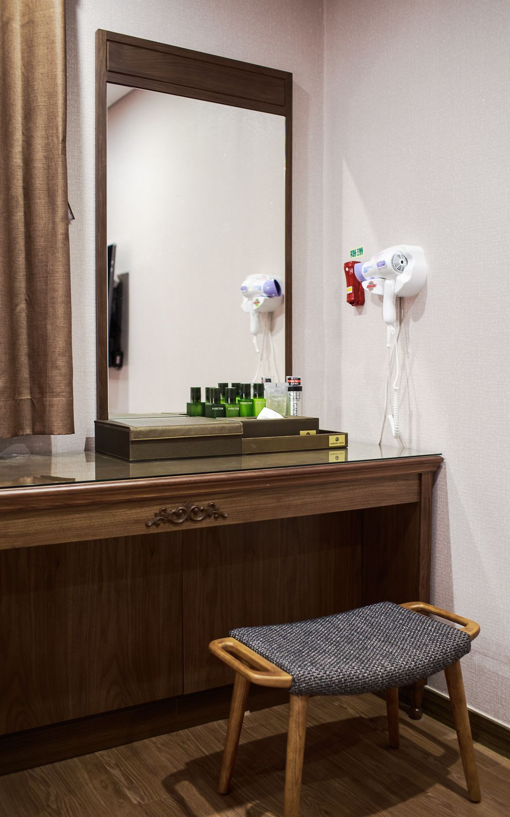 deluxe double room | premium bedding, down duvets, soundproofing, free wifi