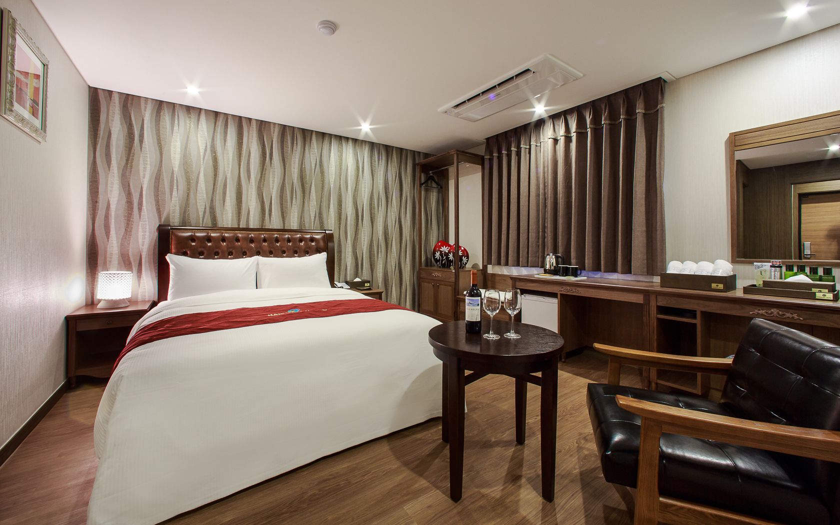 Photo - Harmony Hotel