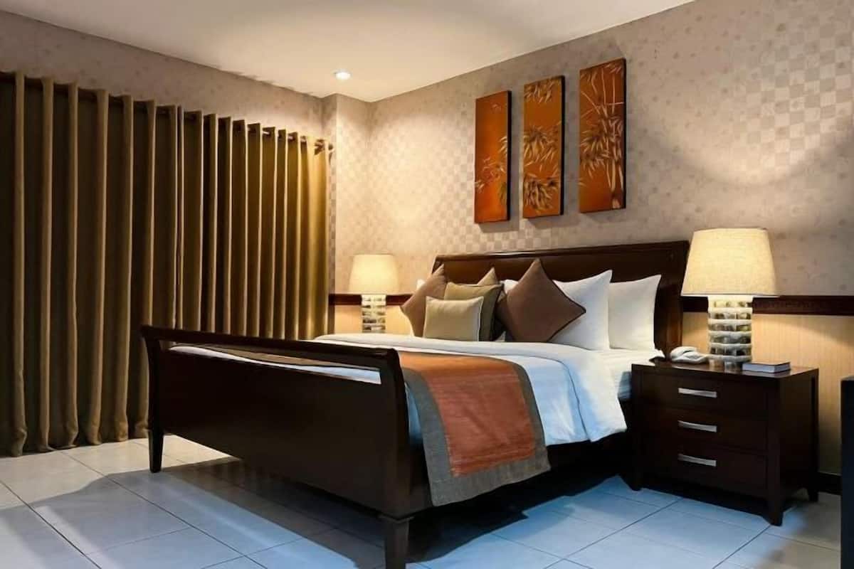 1 bedroom, rollaway beds, free WiFi, bed sheets