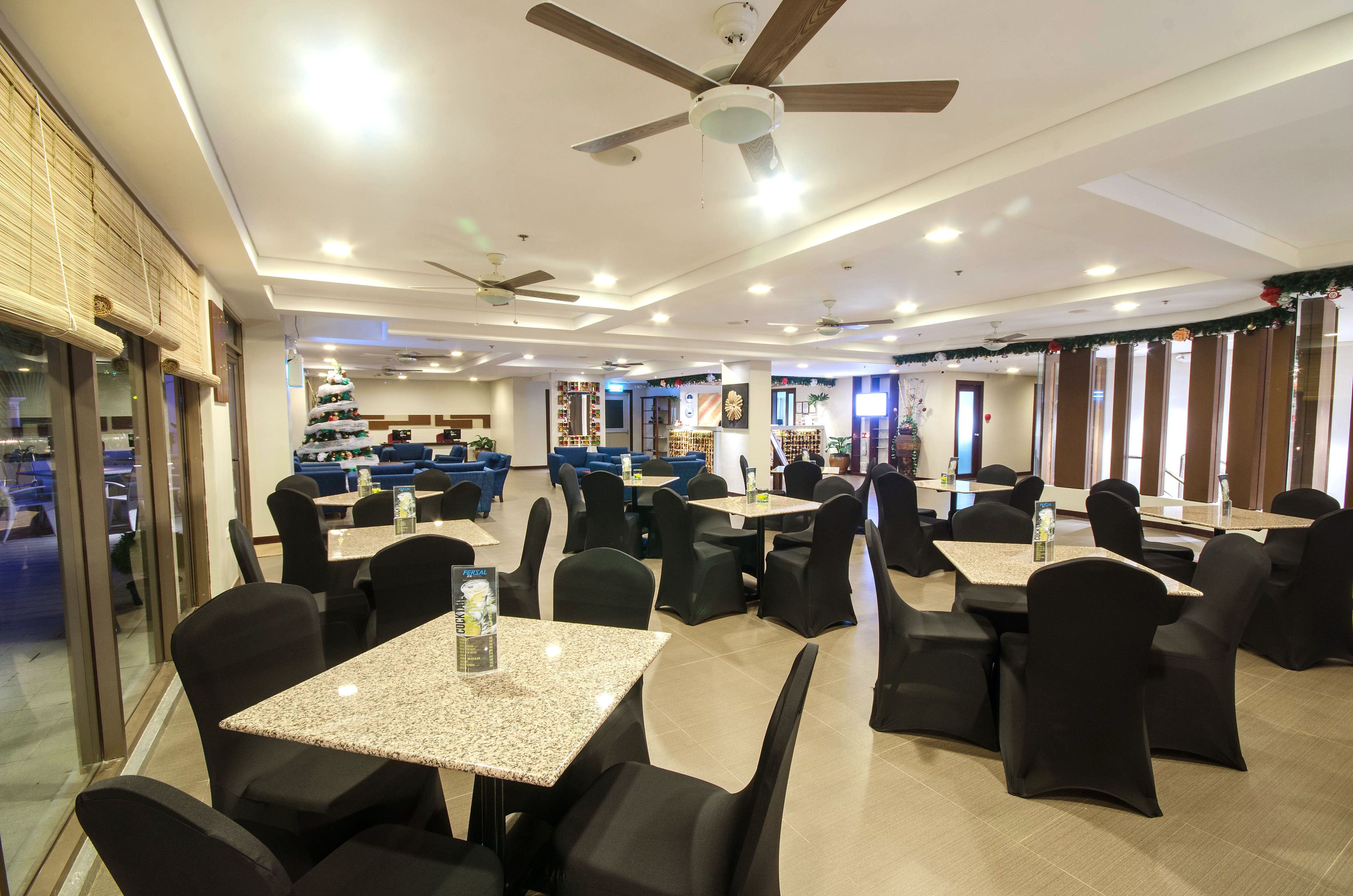 Breakfast, lunch, dinner served; Filipino cuisine 