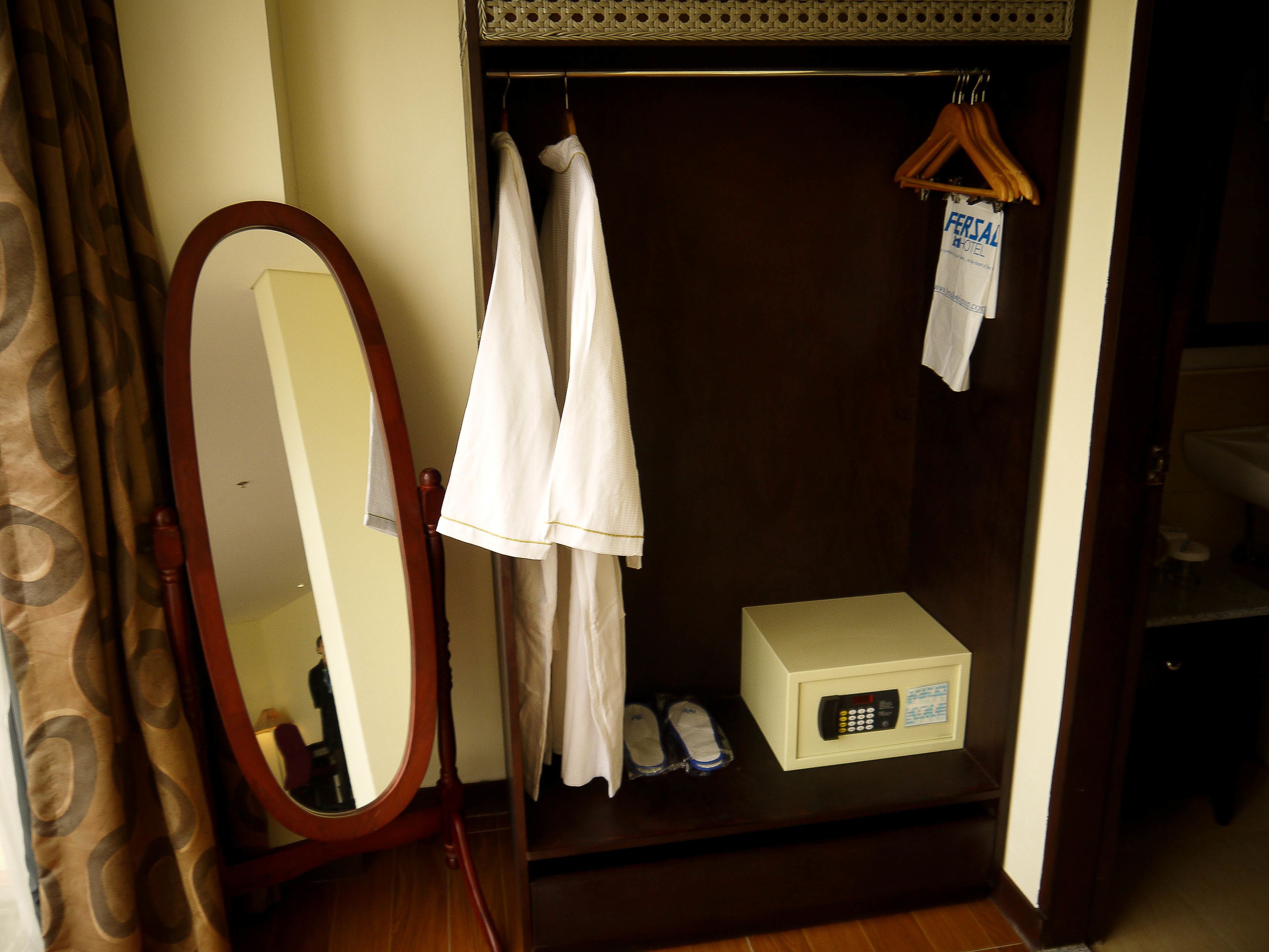 executive suite | room amenity