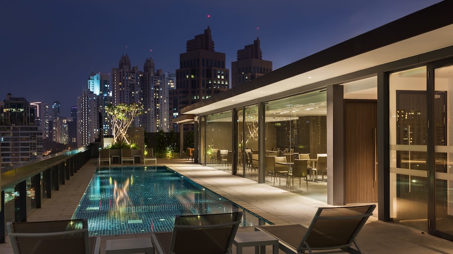 Louis Kienne Serviced Residences