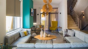 Living area - Sunshine Hotel (Malia)