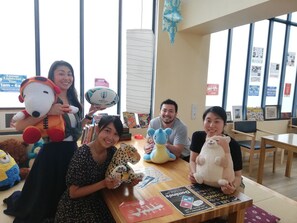 ラウンジ