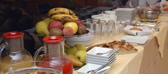 Groane Hotel Residence