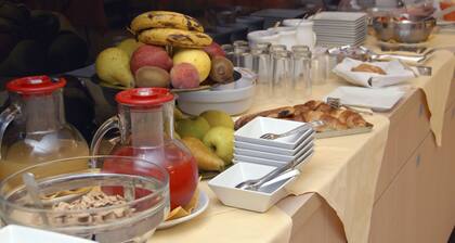 Groane Hotel Residence