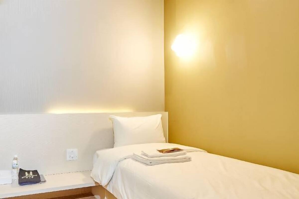 Desk, iron/ironing board, free WiFi, bed sheets