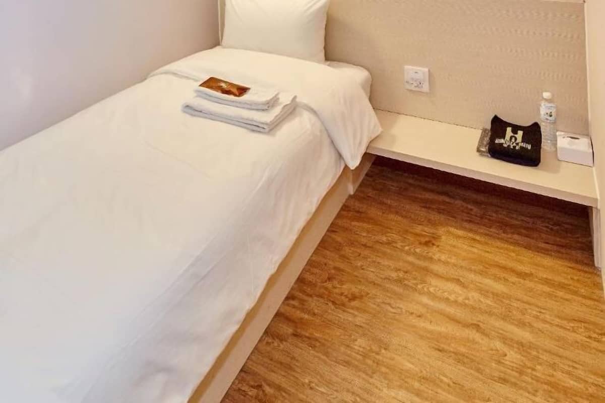 Desk, iron/ironing board, free WiFi, bed sheets