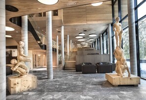 Check-in-/Check-out-Schalter